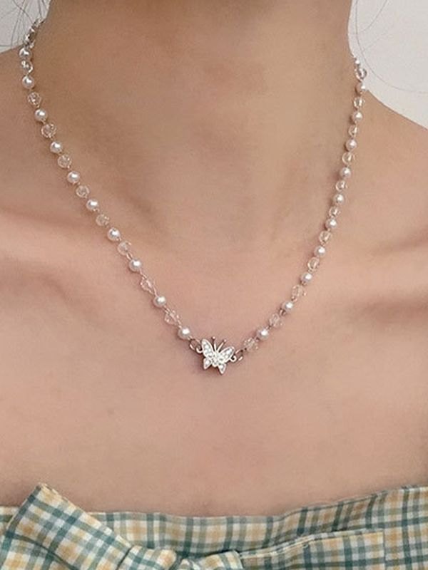 Collar de cuentas con colgante de mariposa de diamantes de imitación-2